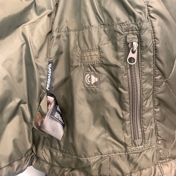 The North Face Women’s Small Quilted Puffer Jacket Zip Button Olive Green - Picture 7 of 7